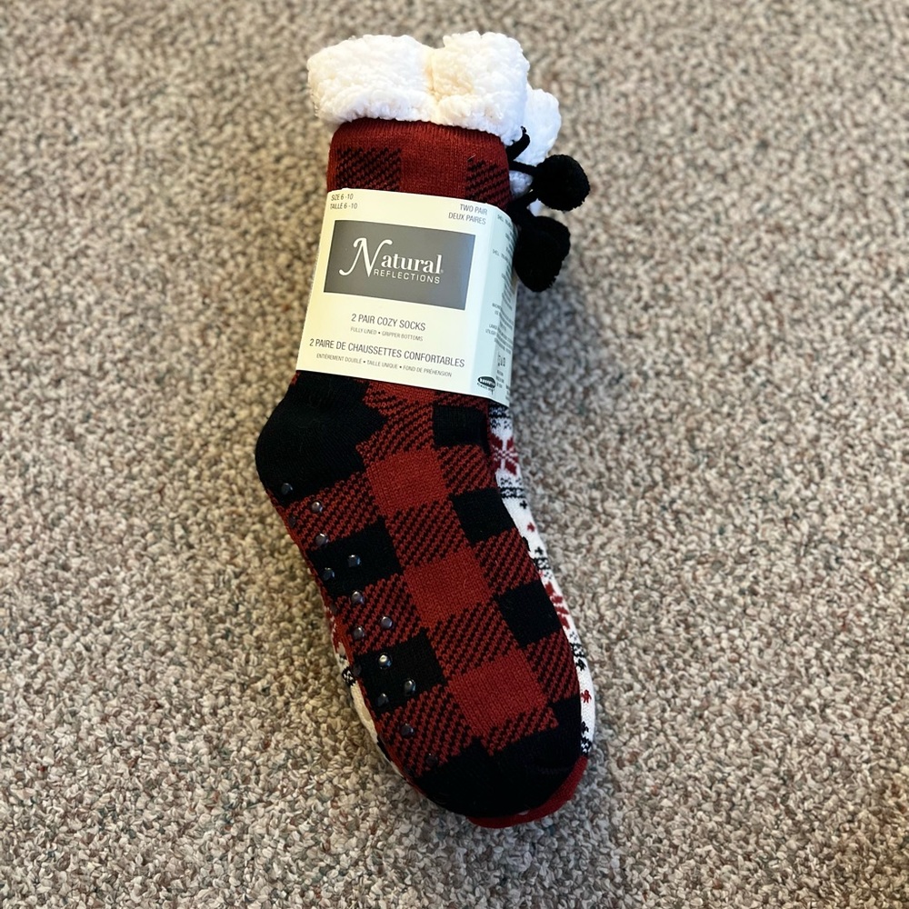 NWT Cozy Socks - Picture 2 of 2